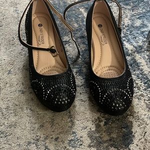 Brand new never worn girls size 13 black heeled rhinestone dress shoes